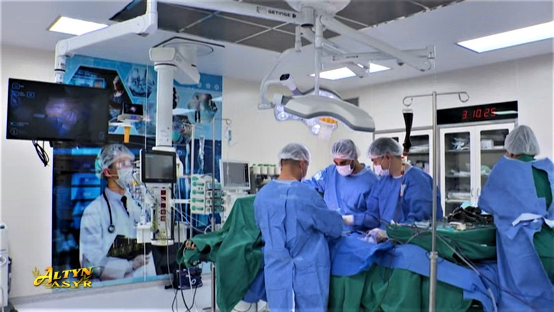 06102025-تركمانستان-ألمانيا-طبيب-أستاذ (2).jpg