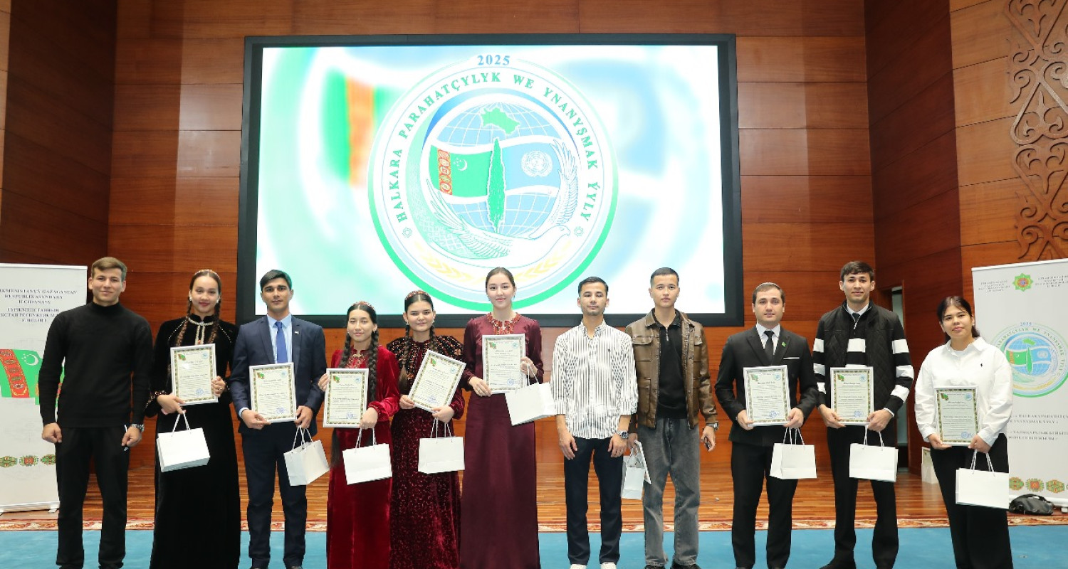 تركمانسكي-بوسلي (4).jpg