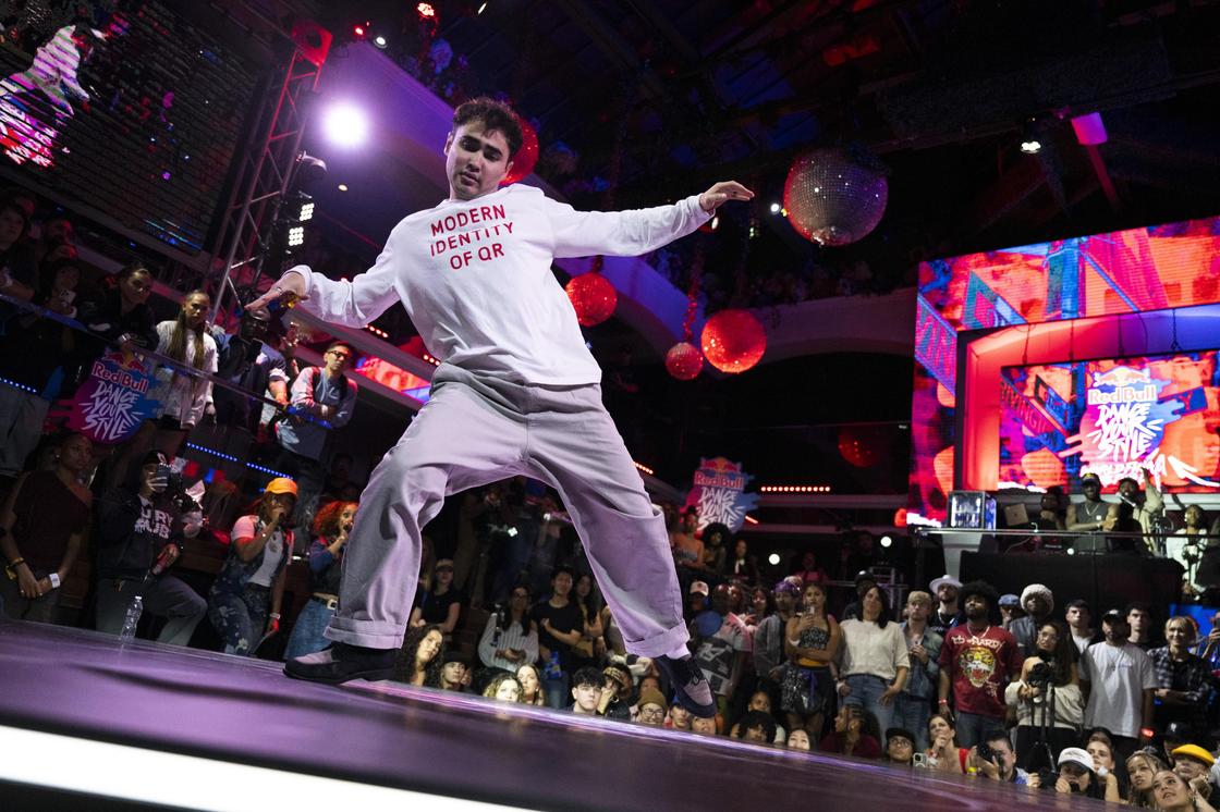 باتل داورينا أيجاريسكوفا مع السوبسنيكوم