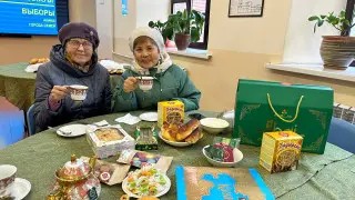 يجب أن أكون. كيف أستطيع أن أساعدك في الحصول على المعلومات التي تحتاجها؟