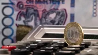 توب-5 ريجين كازاخستانا مع ساموي فيسوكوي زاشبلاتوي