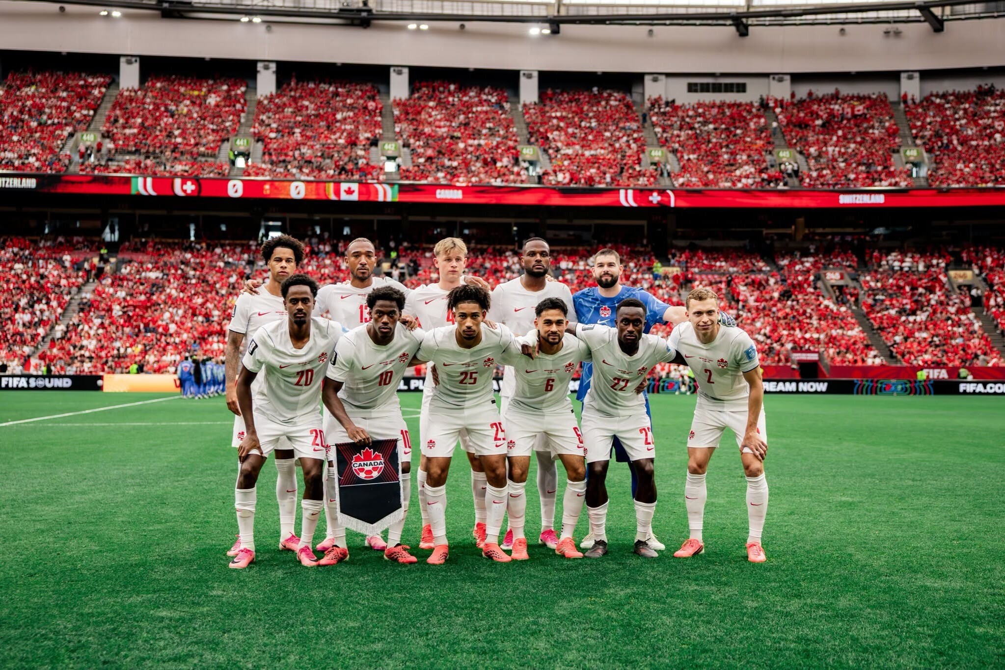 كندا تتأهل إلى دور الـ16 في مونديال 2026 بفوز قاتل على جنوب إفريقيا